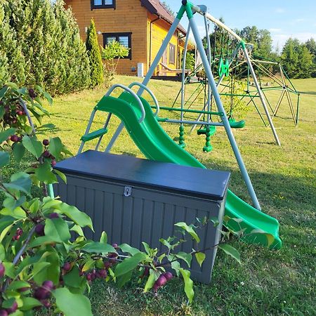 Wczasy Mazurskie - Domek Caloroczny Bez Mazury Moldzie Esterno foto